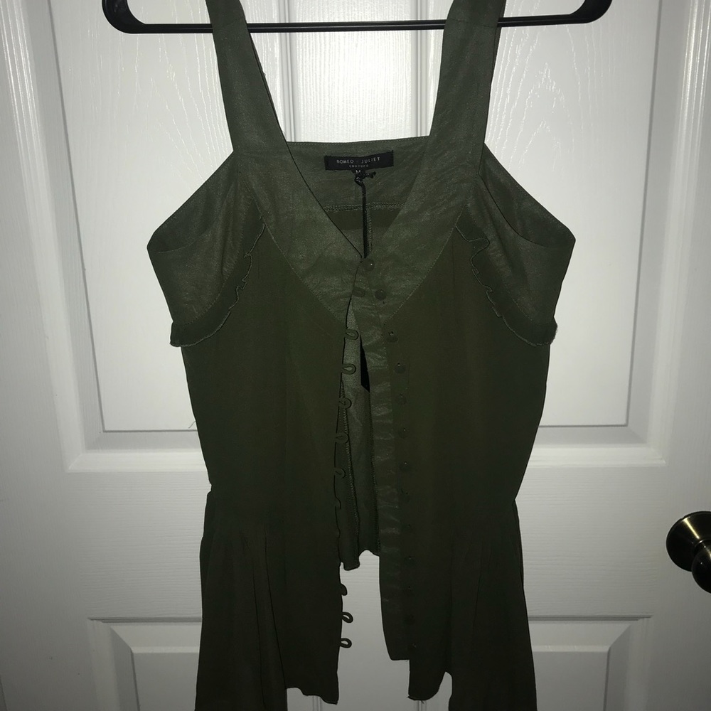 Romeo and Juliet couture ruffle tank